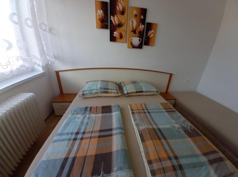 Apartmanovy Dom Grand Štúrovo Eksteriør bilde