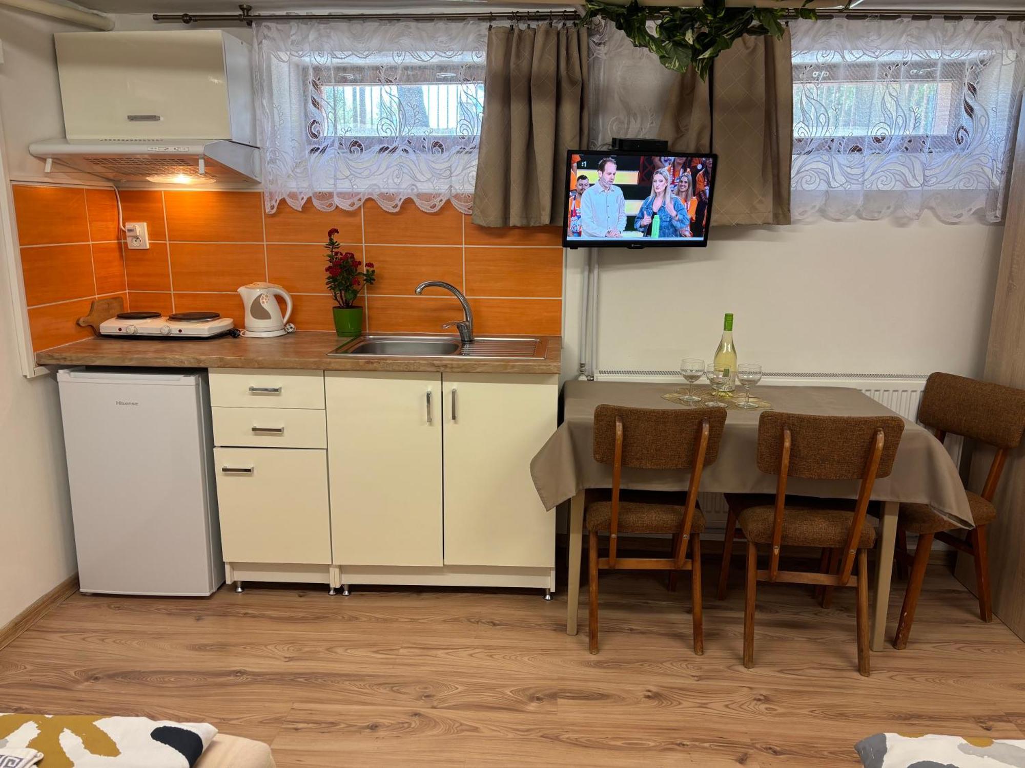 Apartmanovy Dom Grand Štúrovo Eksteriør bilde